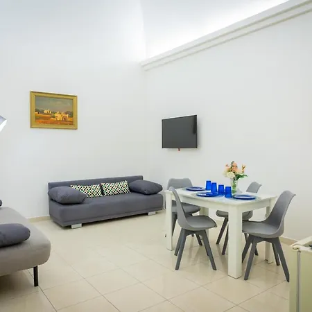 Antica Dimora Capruzzi Apartment *